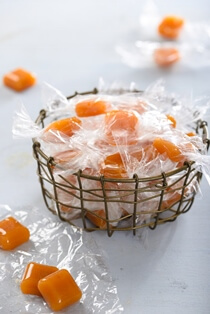 סוכריות טופי קרמל תפוז