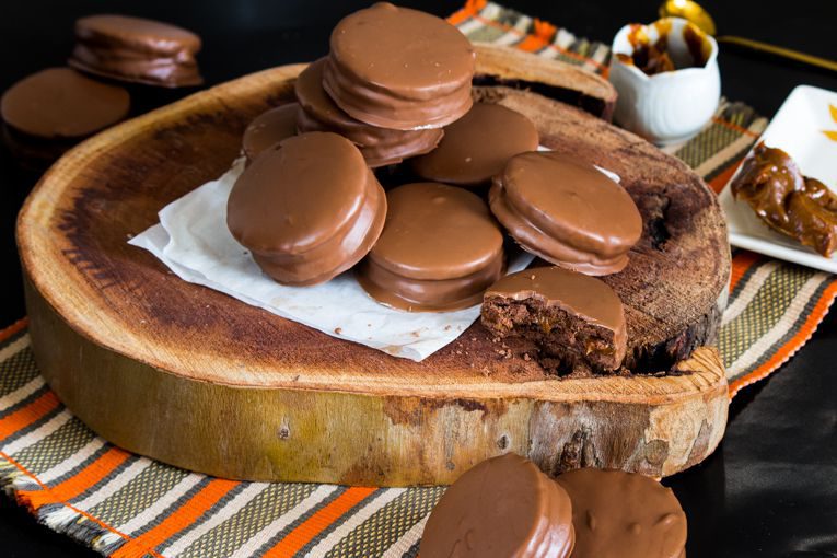 אלפחורס שוקולד – Havana Alfajores